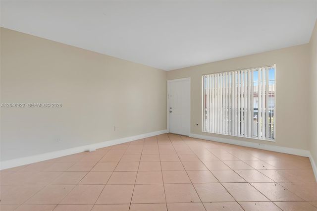 2201 NW 64th Ave, Sunrise, FL 33313