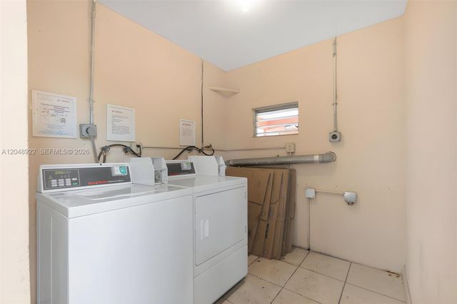 2201 NW 64th Ave, Sunrise, FL 33313