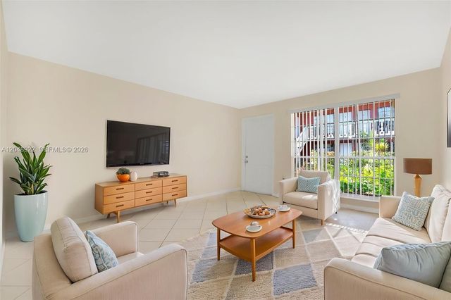 2201 NW 64th Ave, Sunrise, FL 33313