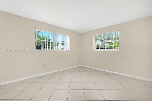 2201 NW 64th Ave, Sunrise, FL 33313