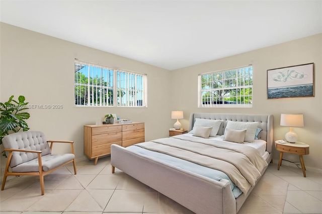 2201 NW 64th Ave, Sunrise, FL 33313