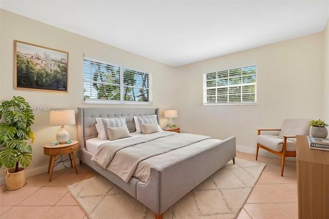 2201 NW 64th Ave, Sunrise, FL 33313
