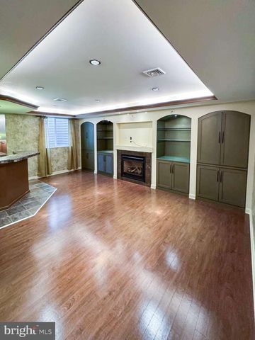 701 WOODFIELD DR, Lititz, PA 17543