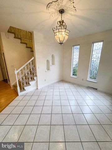 701 WOODFIELD DR, Lititz, PA 17543