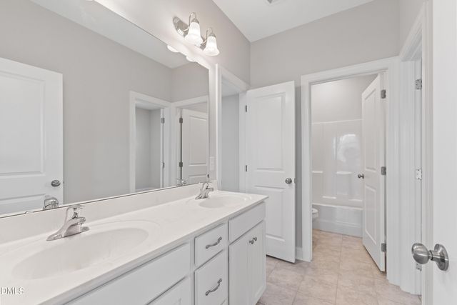 48 Two Creeks Loop, Chapel Hill, NC 27517