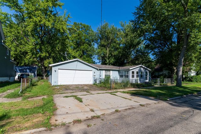 1321 Princeton Avenue, Kalamazoo, MI 49007