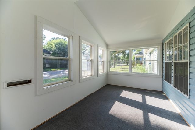 1321 Princeton Avenue, Kalamazoo, MI 49007