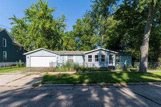 1321 Princeton Avenue, Kalamazoo, MI 49007