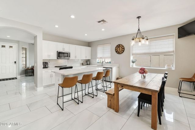 2693 E Birchwood Place, Chandler, AZ 85249