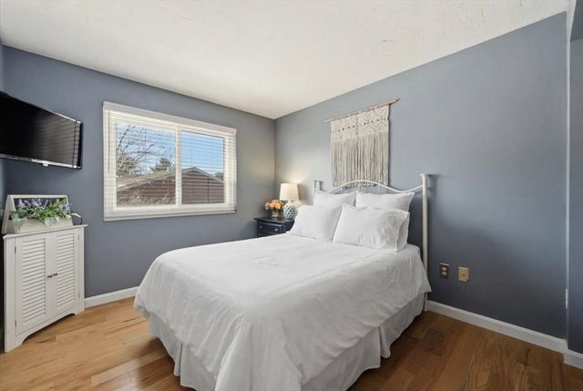 49 Elderwood Dr 49, Stoughton, MA 02072