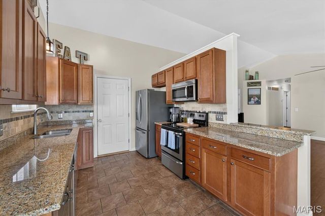 819 Glenhaven Drive, O'fallon, MO 63366
