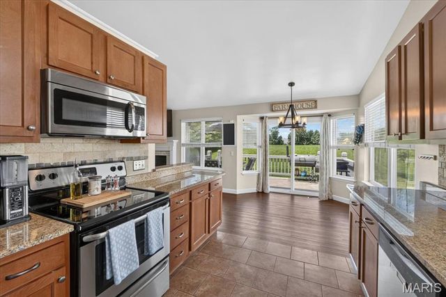 819 Glenhaven Drive, O'fallon, MO 63366