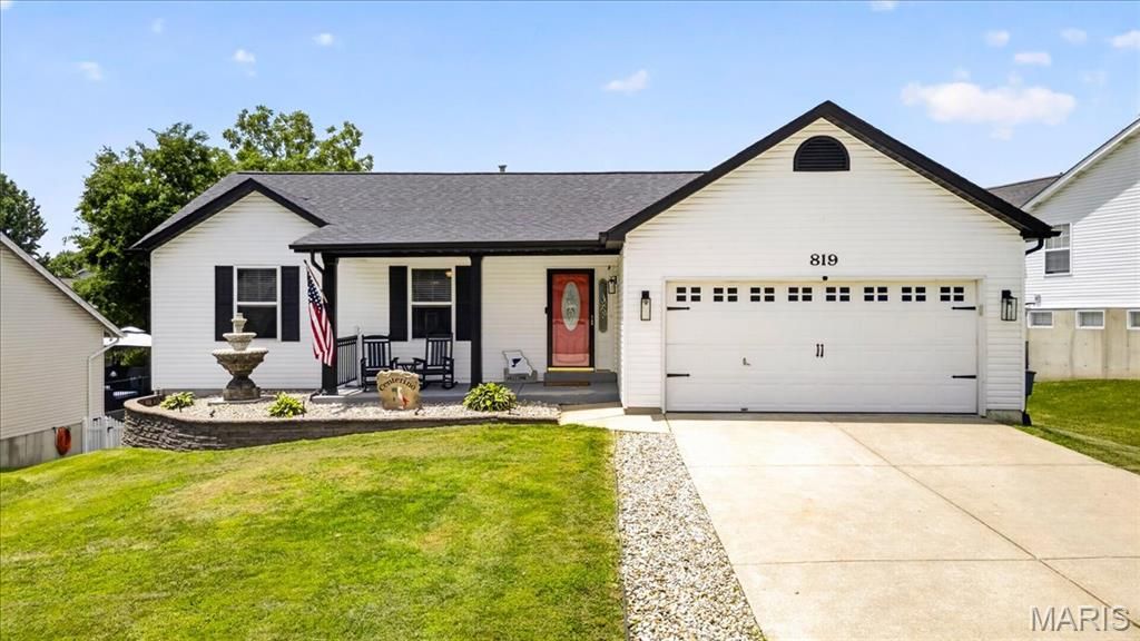 819 Glenhaven Drive, O'fallon, MO 63366