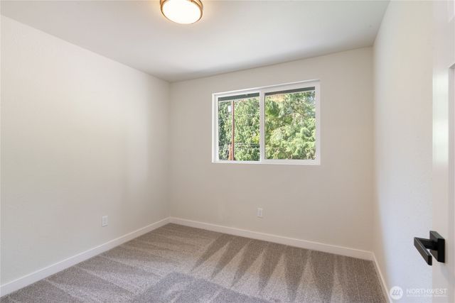 7611 NE Beachwood Avenue, Poulsbo, WA 98370