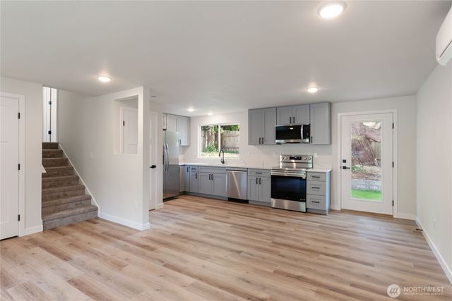 7611 NE Beachwood Avenue, Poulsbo, WA 98370