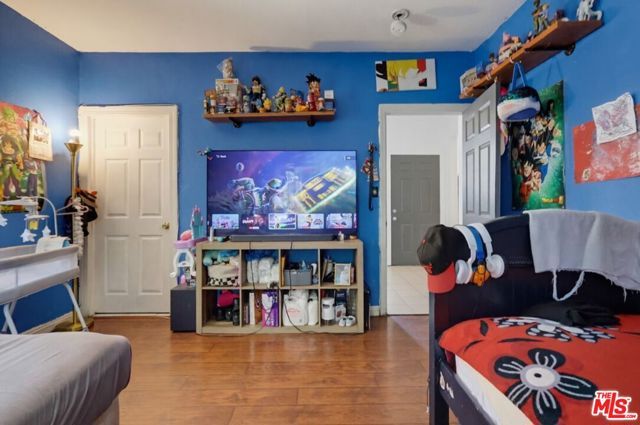 331 W 92nd Street, Los Angeles, CA 90003