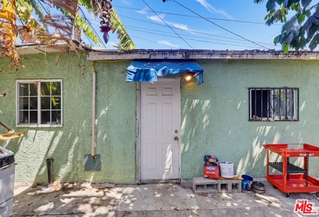 331 W 92nd Street, Los Angeles, CA 90003