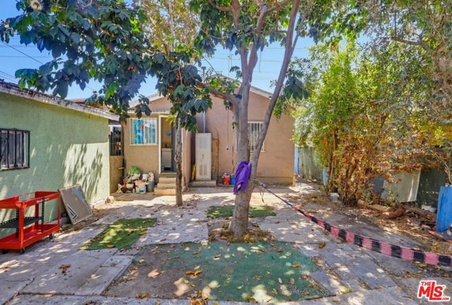 331 W 92nd Street, Los Angeles, CA 90003