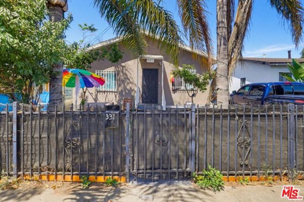 331 W 92nd Street, Los Angeles, CA 90003