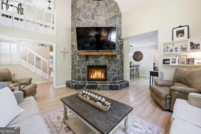 692 Fairmont Drive, Macon, GA 31210