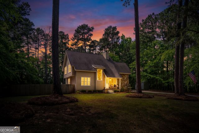 692 Fairmont Drive, Macon, GA 31210