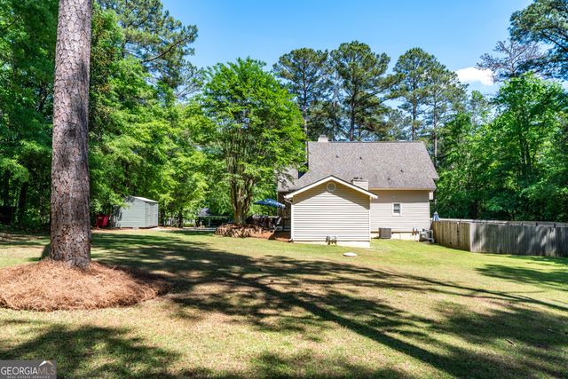 692 Fairmont Drive, Macon, GA 31210