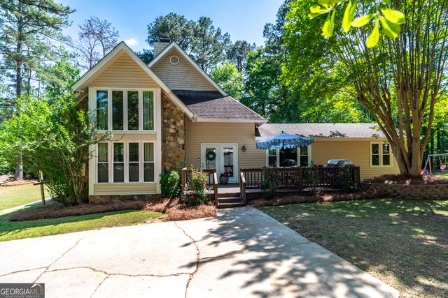 692 Fairmont Drive, Macon, GA 31210