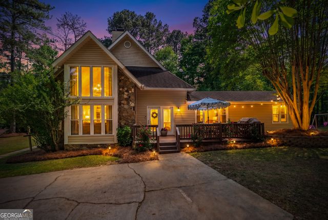 692 Fairmont Drive, Macon, GA 31210