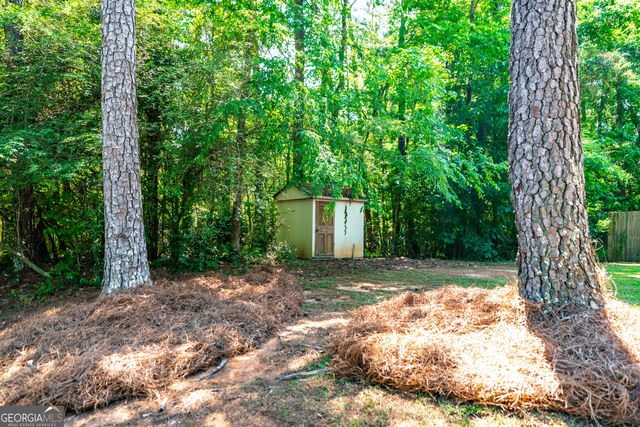 692 Fairmont Drive, Macon, GA 31210