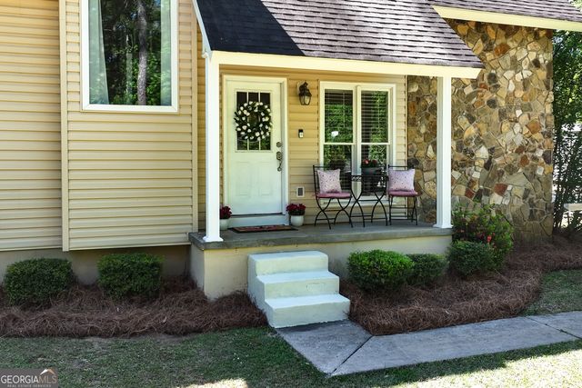 692 Fairmont Drive, Macon, GA 31210