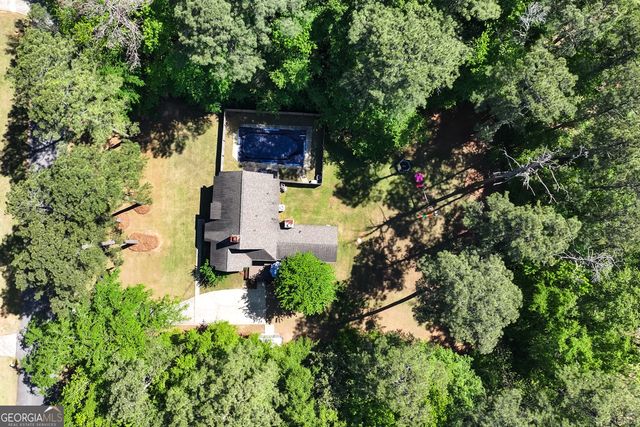 692 Fairmont Drive, Macon, GA 31210
