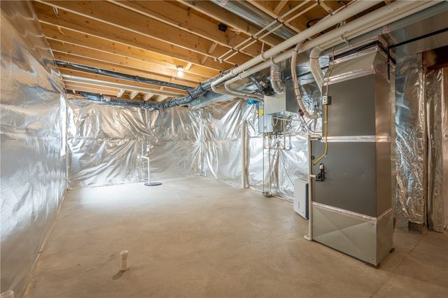 356 Stone Church Road, Hunker, PA 15639