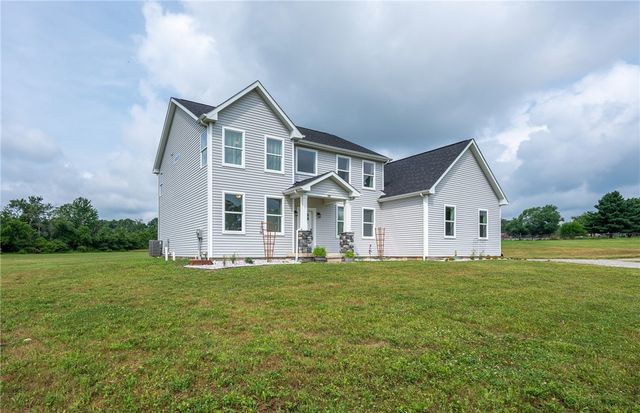 356 Stone Church Road, Hunker, PA 15639