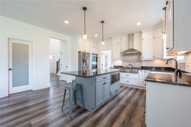 356 Stone Church Road, Hunker, PA 15639