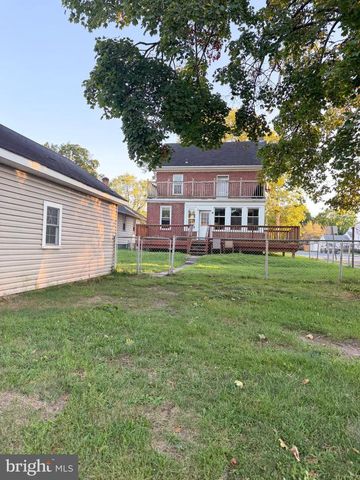 502 2ND ST, Highspire, PA 17034