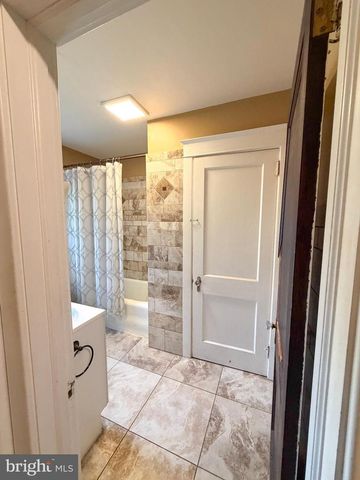 502 2ND ST, Highspire, PA 17034