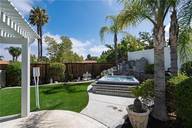 31858 Valone, Temecula, CA 92591