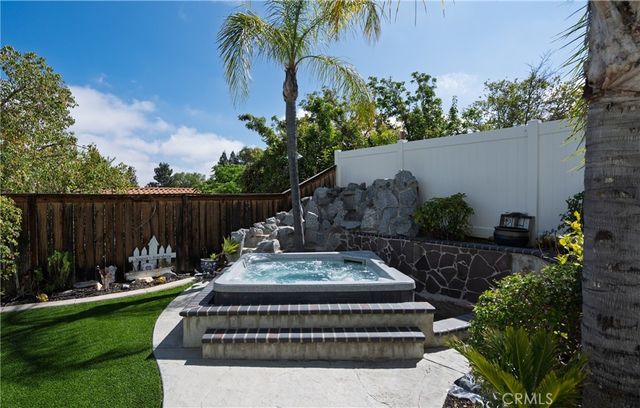31858 Valone, Temecula, CA 92591