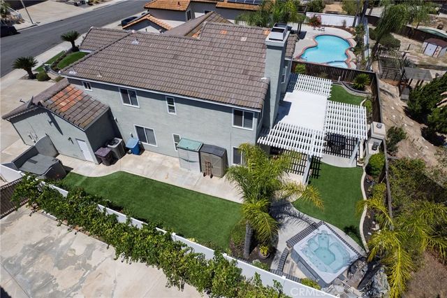 31858 Valone, Temecula, CA 92591