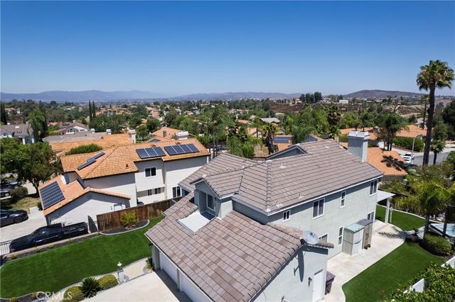 31858 Valone, Temecula, CA 92591