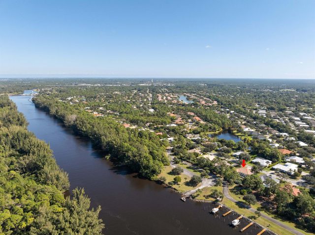 8868 SW Fishermans Wharf Drive, Stuart, FL 34997