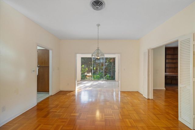 24 N Via Lucindia, Sewalls Point, FL 34996