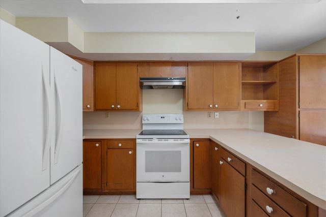 24 N Via Lucindia, Sewalls Point, FL 34996