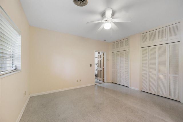 24 N Via Lucindia, Sewalls Point, FL 34996