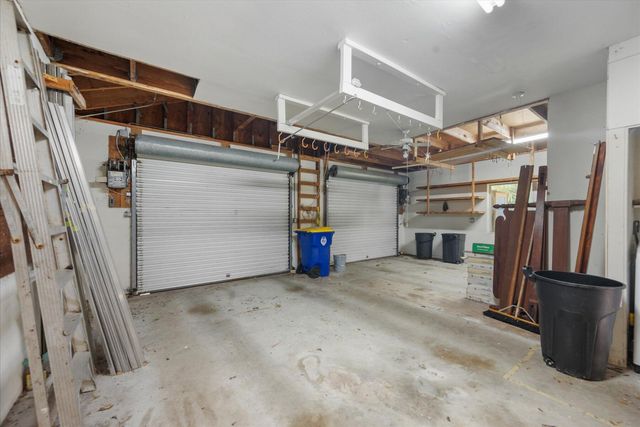 24 N Via Lucindia, Sewalls Point, FL 34996