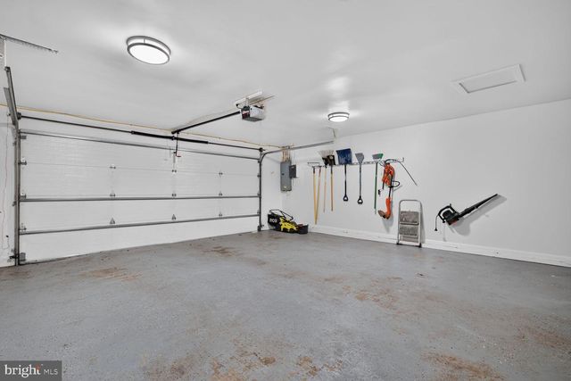 3615 DEVILWOOD CT, Fairfax, VA 22030