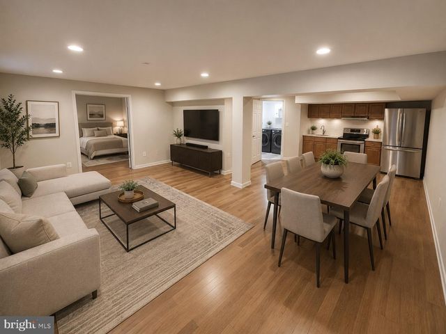 3615 DEVILWOOD CT, Fairfax, VA 22030