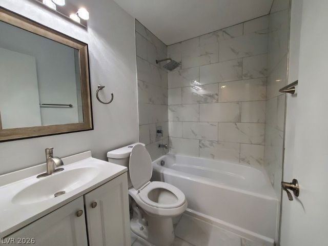 2305 North Jones Boulevard 2, Las Vegas, NV 89108