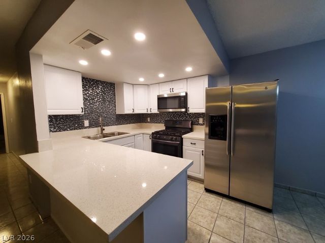 2305 North Jones Boulevard 2, Las Vegas, NV 89108