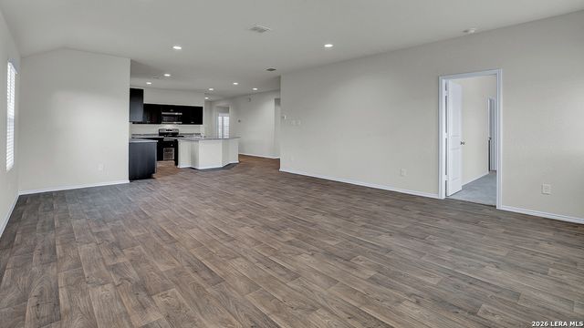 812 Nodding Nixie, Seguin, TX 78155